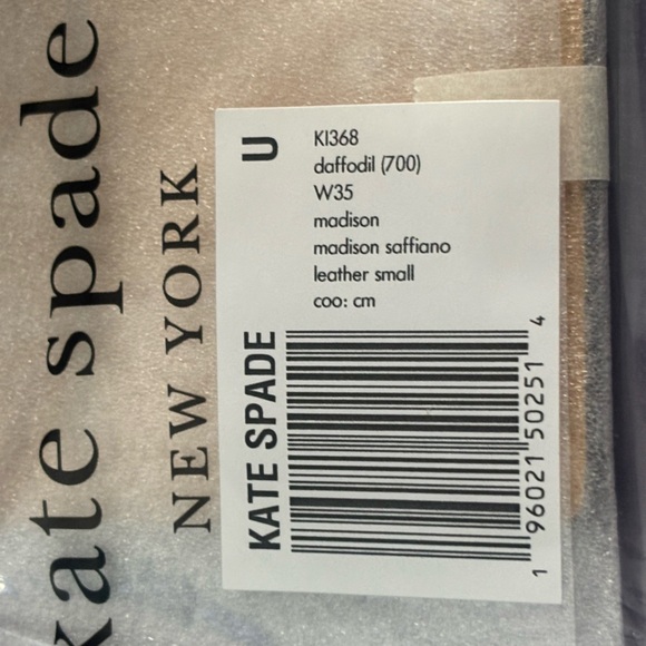 Kate Spade Daffodil Madison Small Slim Card Holder - Picture 8 of 8